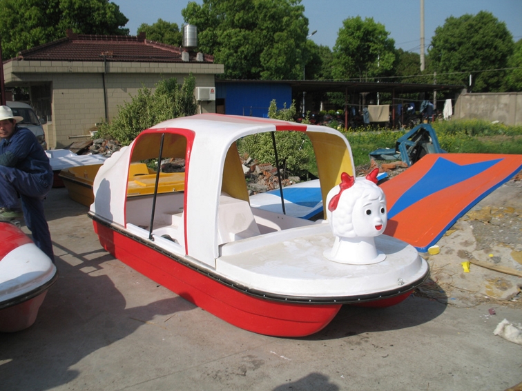 點(diǎn)擊放大 4人動(dòng)物腳踏船