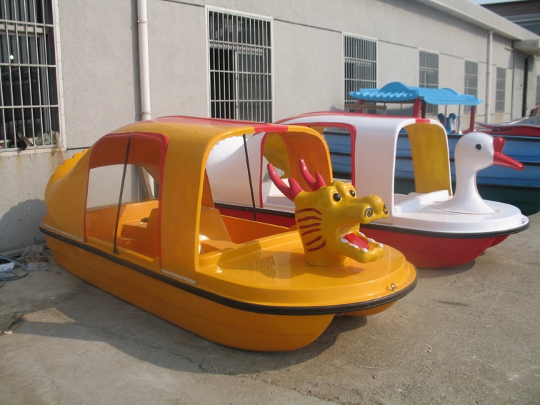 點(diǎn)擊放大 4人動(dòng)物腳踏船